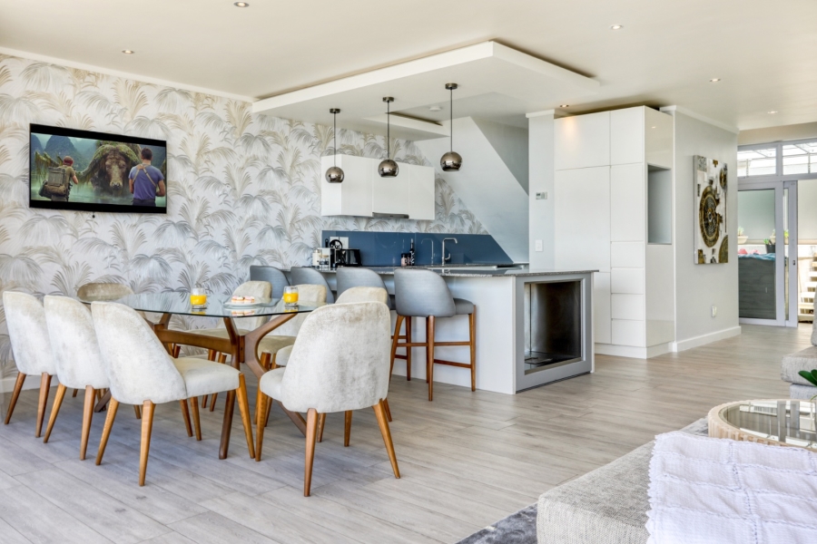To Let 6 Bedroom Property for Rent in Camps Bay Western Cape